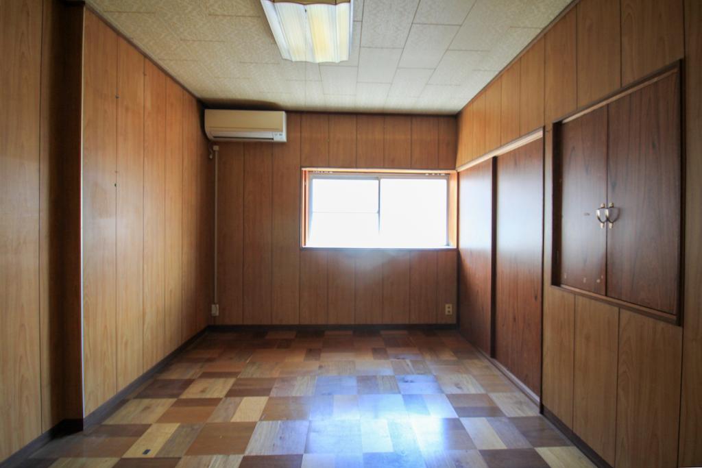 金沢市野町の賃貸物件/右側２階洋室