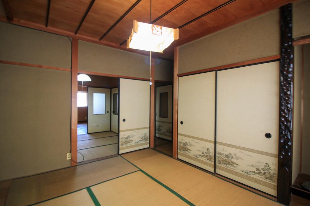 金沢市野町の賃貸物件/右側２階和室