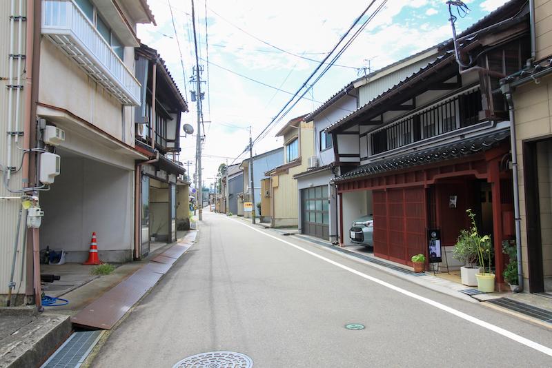 金沢市野町の賃貸物件/表通りは伝統的建造物群保存地区に指定されています