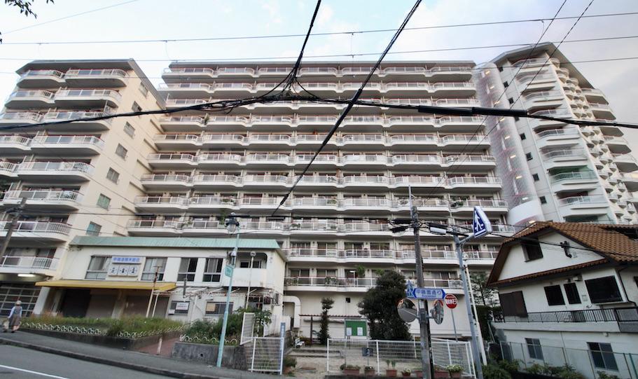 西宮市甲陽園本庄町の賃貸物件/周辺でも一際大きなマンモスヴィンテージマンション