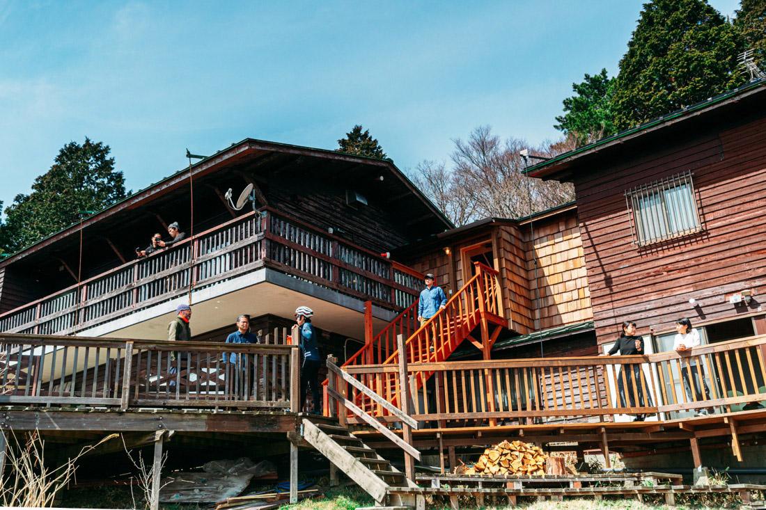 神戸市灘区六甲山町西谷山の賃貸物件/六甲山の森の中に佇むROKKONOMAD