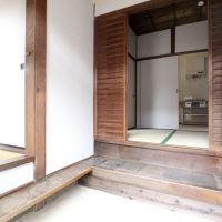 神戸市兵庫区上祇園町の賃貸物件/趣のある玄関土間（リノベーション直後の写真を使用しています。）