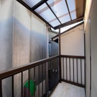 尼崎市杭瀬南新町の賃貸物件/ちょっとしたベランダもある。