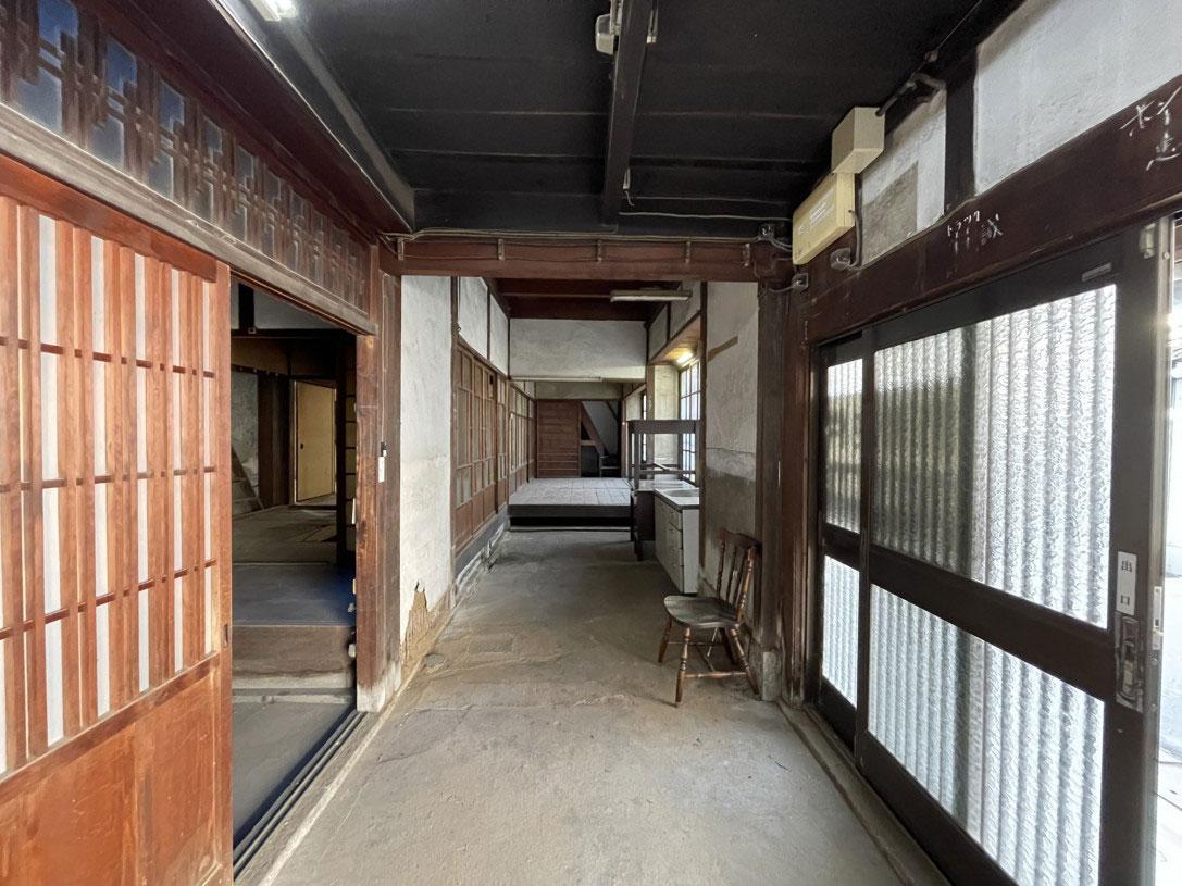 高砂市高砂町田町の売買物件/通り土間がすばらしい