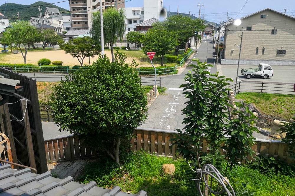 赤穂市　の売買物件/川向かいには公園があります