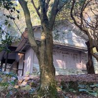 神戸市灘区六甲山町西谷山の売買物件/軽く山道を抜けて見える建物に心踊ります