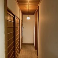神戸市灘区六甲山町西谷山の売買物件/廊下は日本家屋の風情
