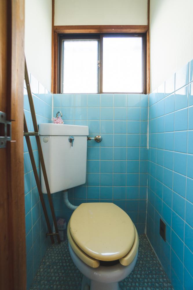 神戸市垂水区青山台の売買物件/2階トイレは古めです