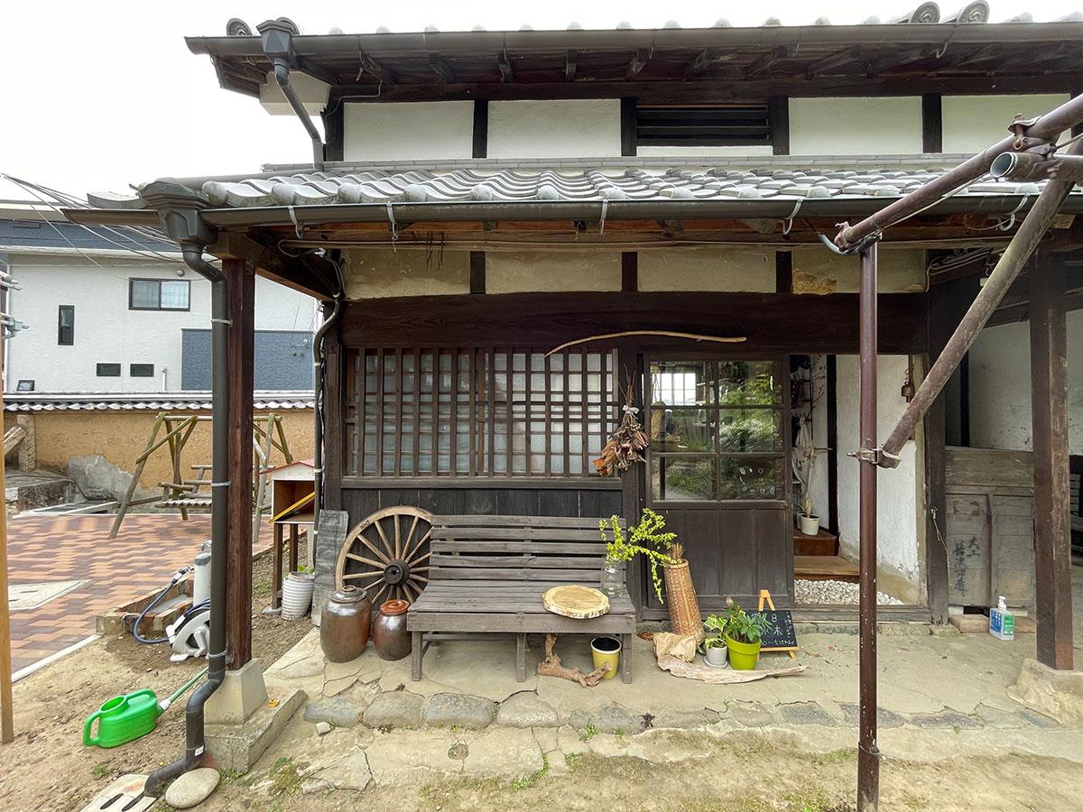 神崎郡福崎町の賃貸物件/長屋門には天然酵母のパン屋さん