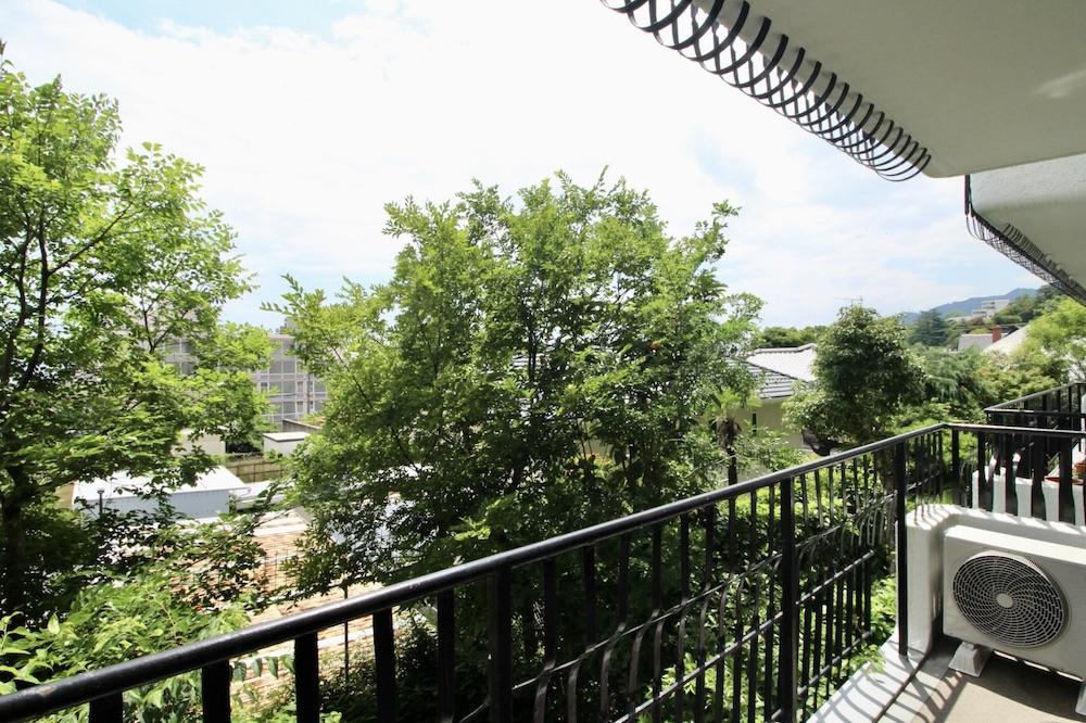 神戸市東灘区住吉山手の賃貸物件/豊かな樹木の風景が目の前に広がります