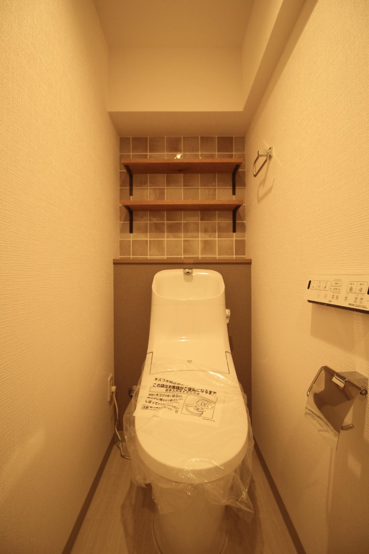 神戸市東灘区住吉山手の賃貸物件/トイレのタイルも必見です