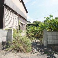 神戸市長田区丸山町の売買物件/敷地内駐車場を整備できます。