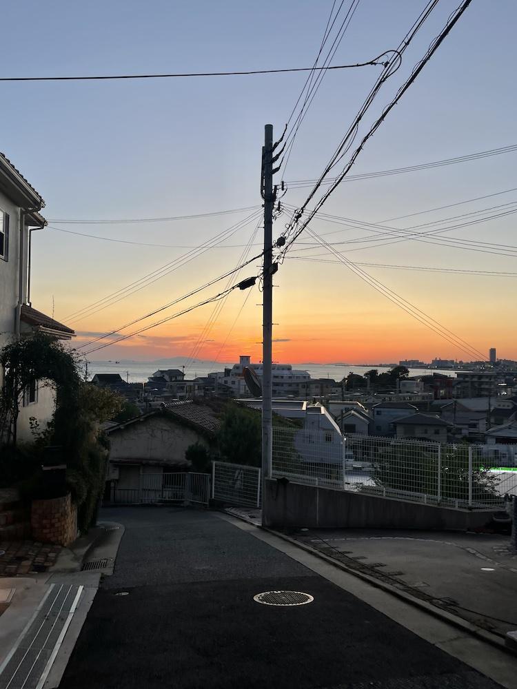 神戸市垂水区舞子台の賃貸物件/坂を登り切った時の景色。スッと心が洗われます。
