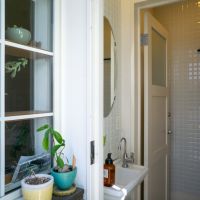 神戸市東灘区住吉本町の賃貸物件/洗面、トイレは共用です