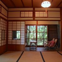 神戸市灘区六甲山町北六甲の売買物件/旅館のように寛げそうな広縁付の広間