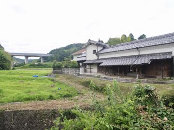神戸市須磨区白川の賃貸物件/里山の蔵を間借り -畑付-