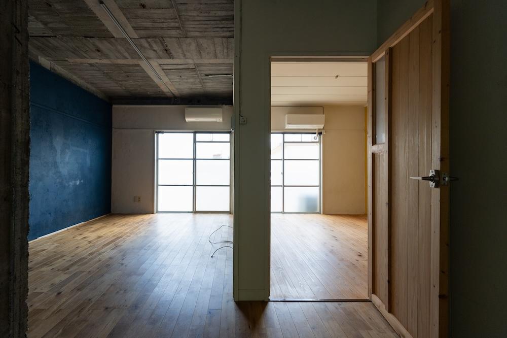 神戸市東灘区森北町の賃貸物件/青い部屋と黄色い部屋に分かれます