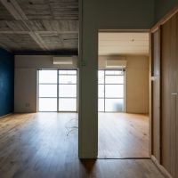 神戸市東灘区森北町の賃貸物件/青い部屋と黄色い部屋に分かれます