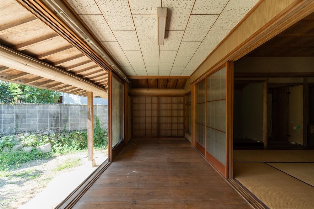 神戸市北区有野町唐櫃の売買物件/幅の広い縁側