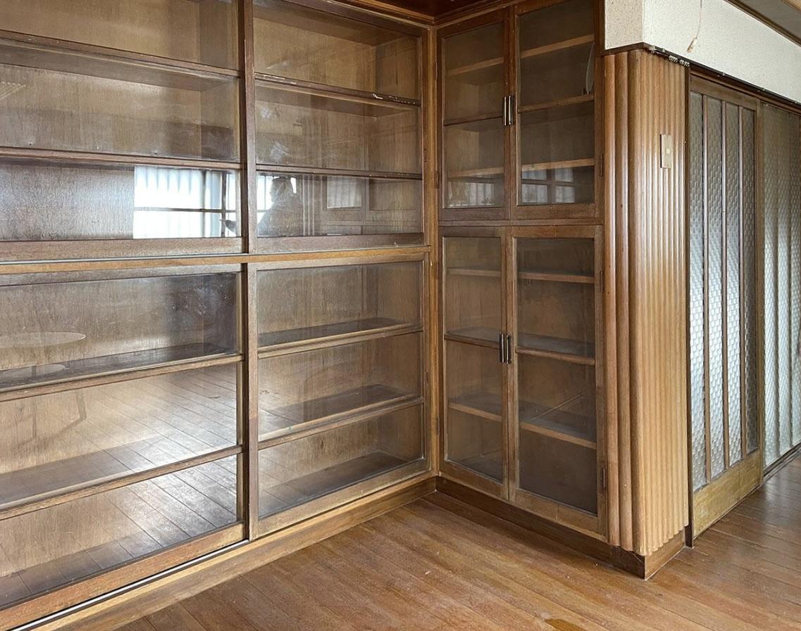 神戸市西区神出町田井の売買物件/作り付けのキャビネット
