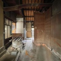 神戸市西区岩岡町岩岡の売買物件/通し土間、右手に台所や食堂があります