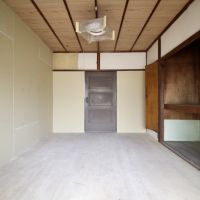 神戸市長田区東尻池町の賃貸物件/仕上げしてない素地の部屋
