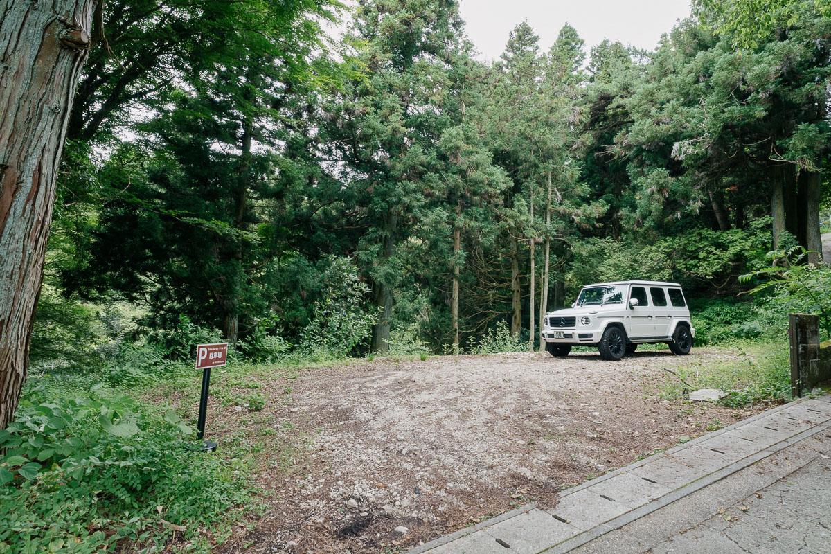 神戸市灘区六甲山町の賃貸物件/駐車場は家から30mくらい離れています。