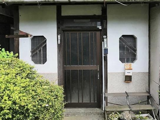洲本市山手の賃貸物件/趣たっぷりの玄関