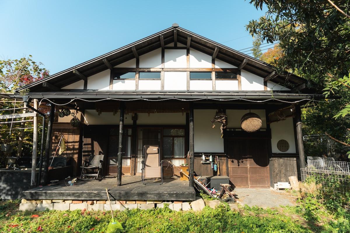 神戸市北区有野町唐櫃の売買物件/玄関側の外観