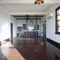 神戸市中央区諏訪山町の賃貸物件/キッチン側は機能的に一部改装済