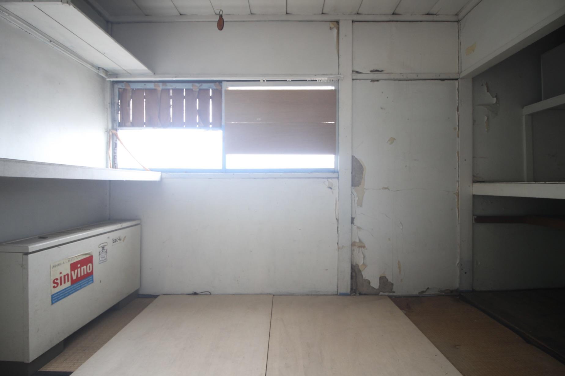 神戸市中央区北野町の賃貸物件/元々女中部屋だったと思われる2階和室（改修要）