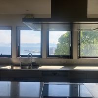 神戸市垂水区塩屋町の売買物件/料理しながら景色に溺れたい。