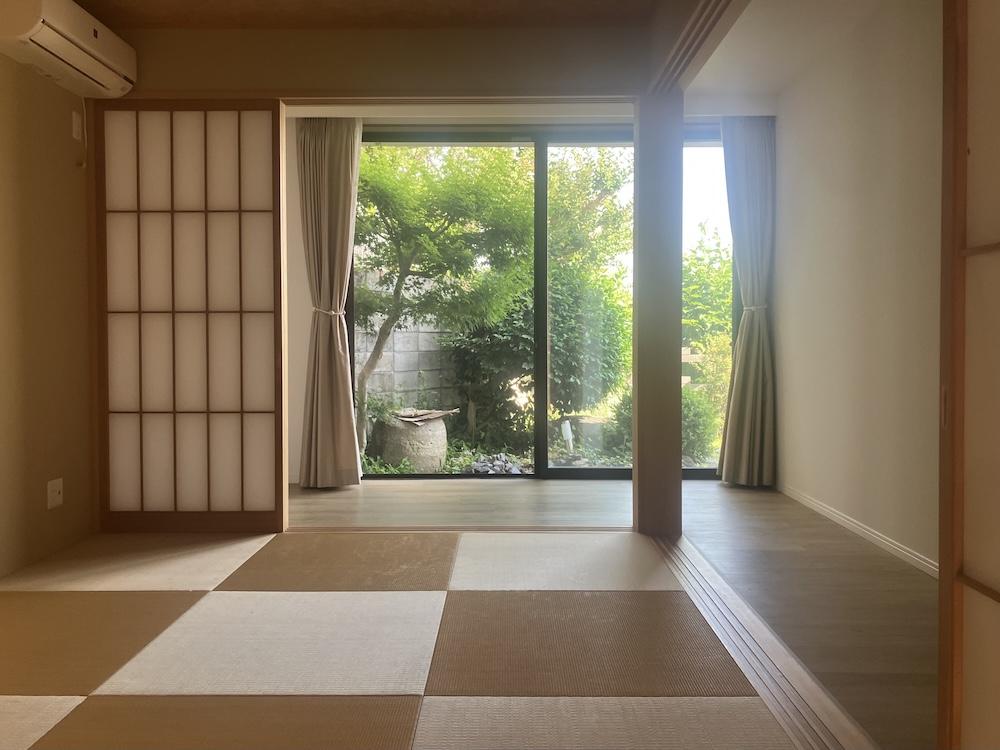 神戸市垂水区塩屋町の売買物件/広縁のある和室。