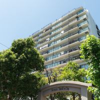 神戸市長田区高取山町の売買物件/ほぼ山、と言えそうな高台に君臨するマンション