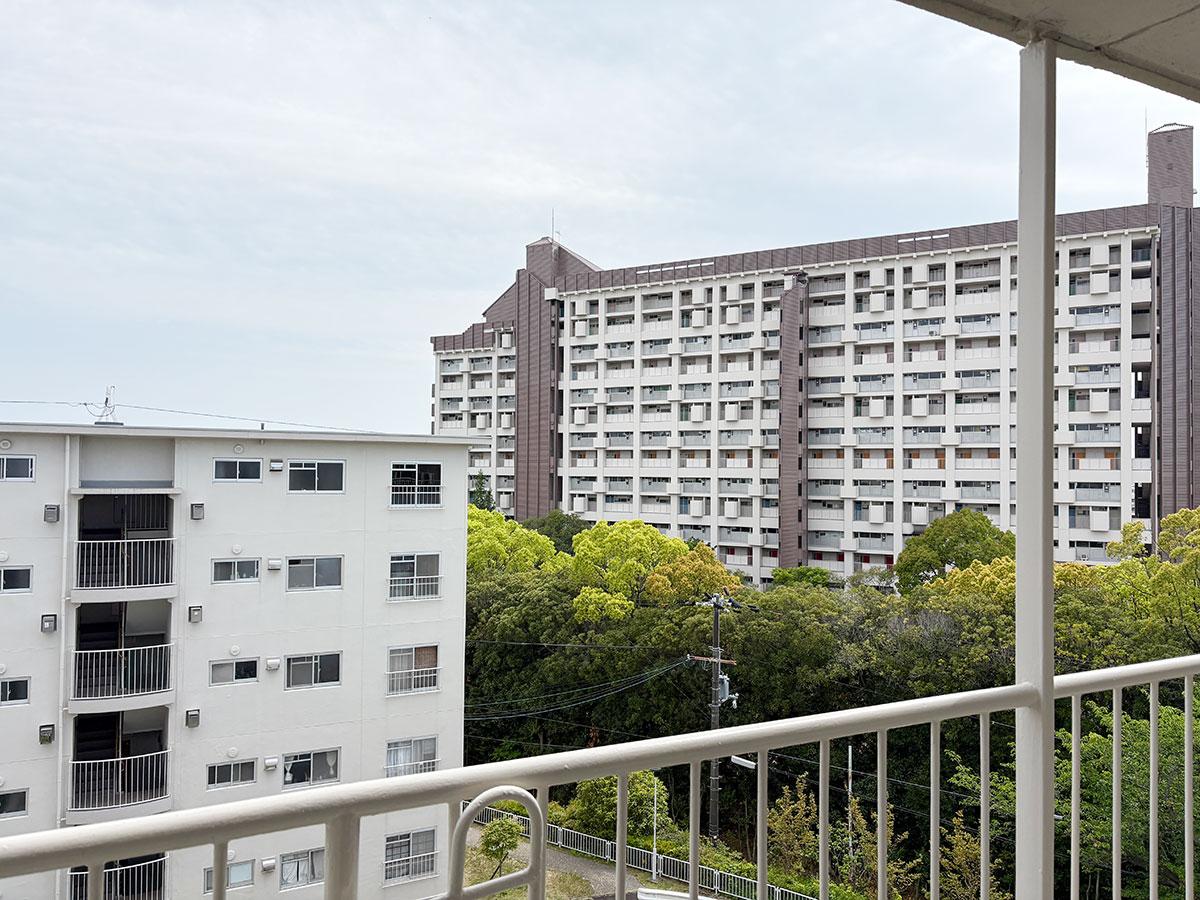 神戸市垂水区神陵台の賃貸物件/バルコニーから