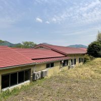 宍粟市山崎町上寺の売買物件/裏側から見た園舎