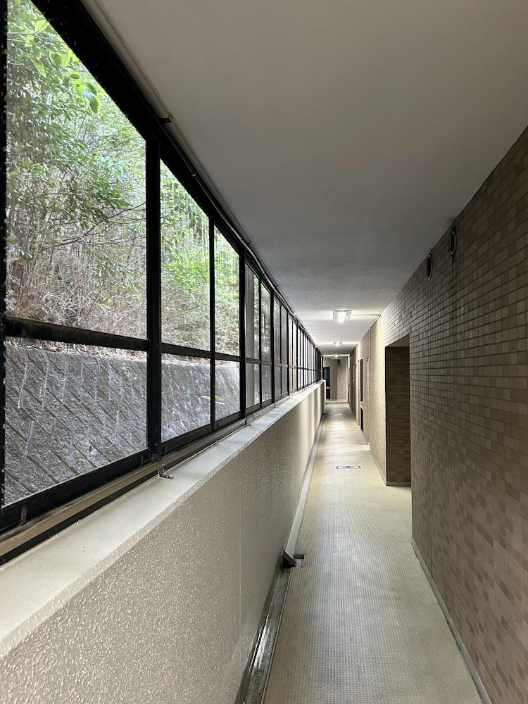 神戸市垂水区塩屋町の賃貸物件/共用廊下