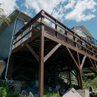 神戸市灘区六甲山町の売買物件/新しく設置されたウッドデッキ