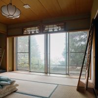神戸市灘区六甲山町北六甲の売買物件/木々に囲まれたベランダ