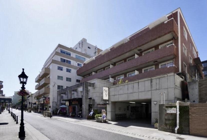 神戸市中央区北野町の賃貸物件/北野の町並みに馴染むレンガタイル張りのマンション。