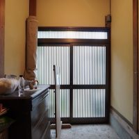 神戸市垂水区塩屋町の売買物件/広い玄関。