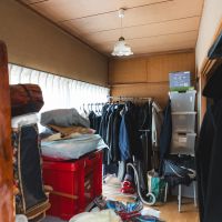 神戸市北区有野町唐櫃の売買物件/玄関入ってすぐの納戸。小さな居室にもできそう