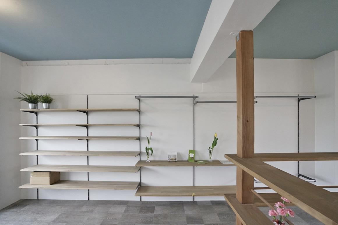 明石市松が丘の売買物件/2Fの壁面収納