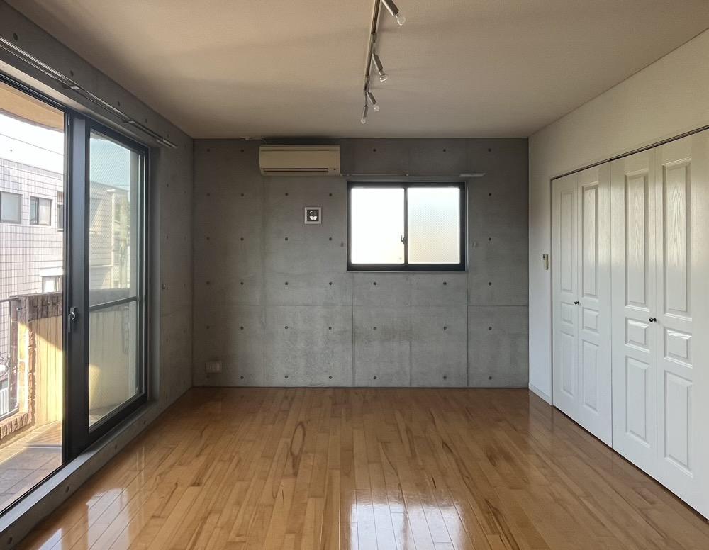 西宮市石刎町の賃貸物件/こちらは日当たりのいいワンルームの部屋。(301)