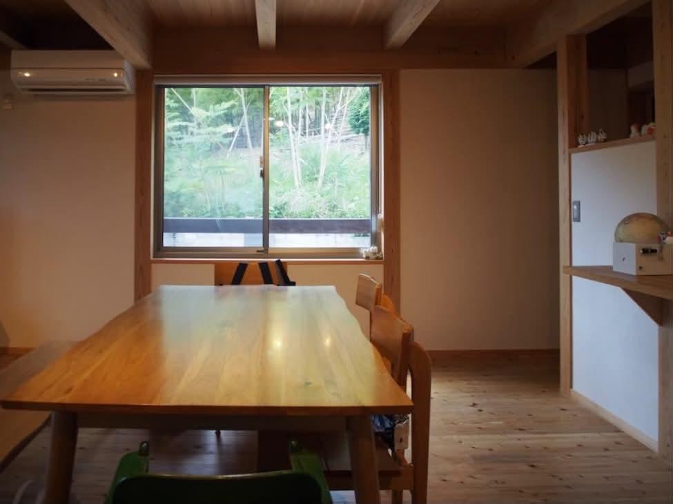 姫路市青山の売買物件/こちらも窓からも緑