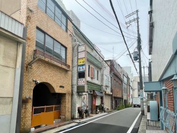 加古川市加古川町寺家町の売買物件/タイルとアーチのいい関係