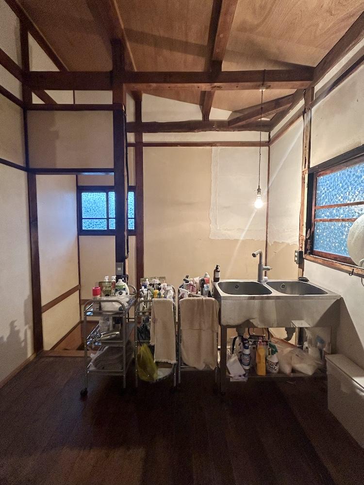 神戸市兵庫区梅元町の賃貸物件/２階洗面共用部