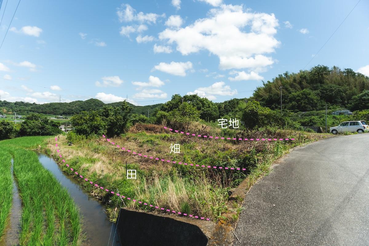 神戸市北区淡河町淡河の売買物件/だんだん状になった農地と宅地