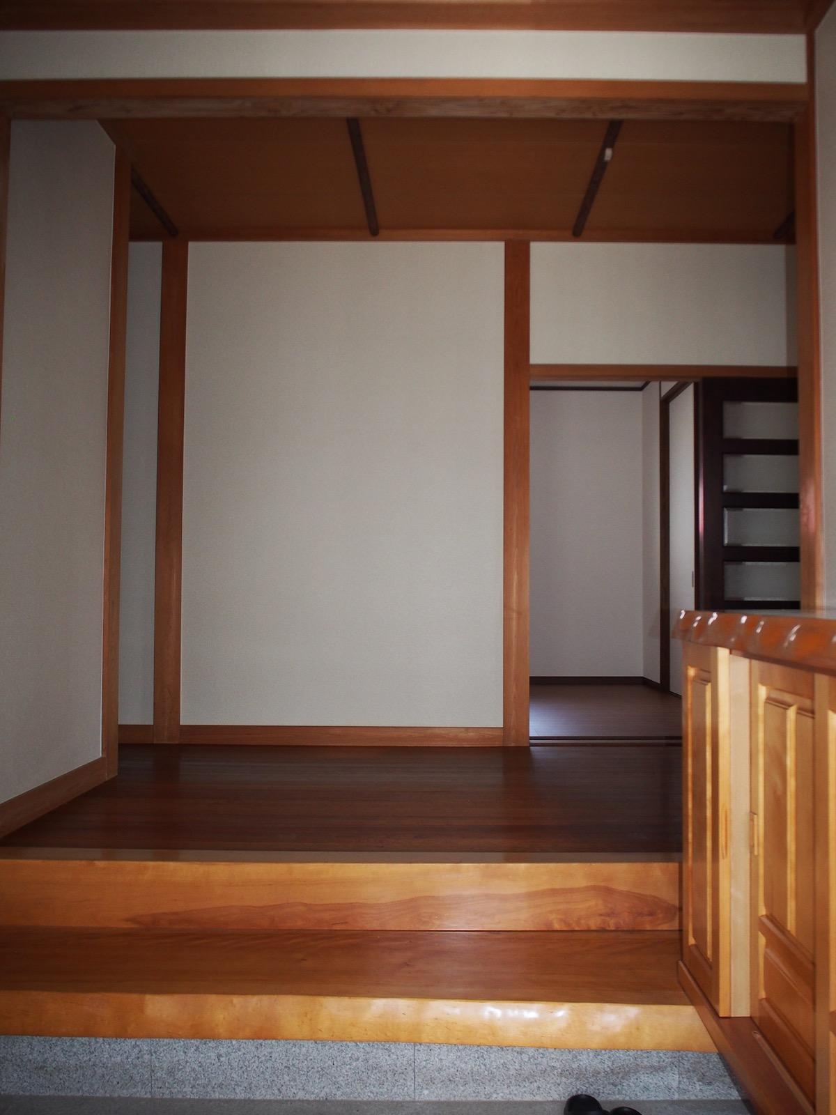 たつの市龍野町大手の売買物件/南からの玄関