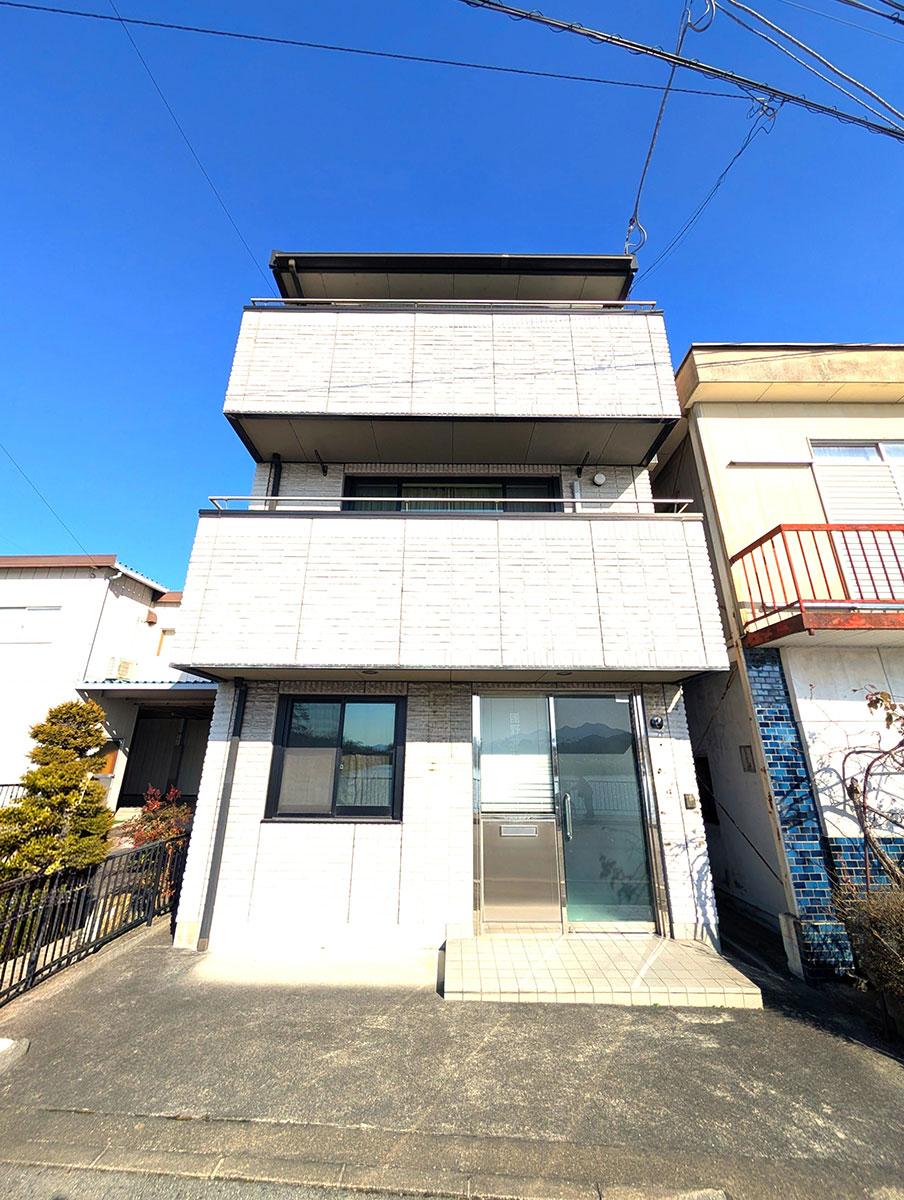 丹波篠山市北新町の売買物件/事務所側外観
